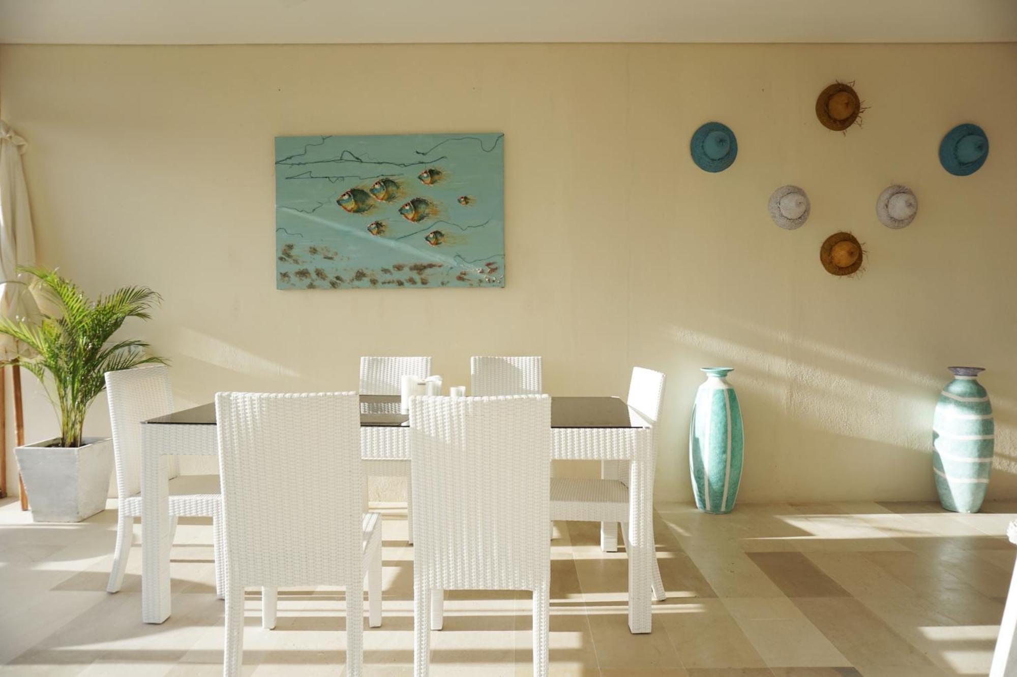 Villa Atas Pelangi Kuta  Extérieur photo